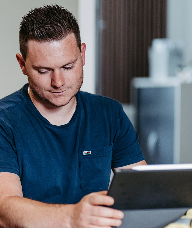 Tobias Haas, Meister im Elektrotechnikerhandwerk