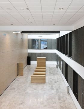 Halle in der Goetheschule Wetzlar von Elektrotechnisches Planungsbüro ibb-connect